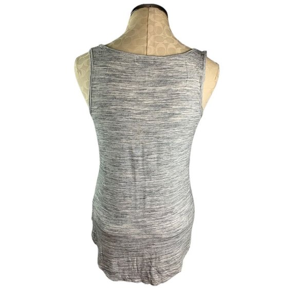 Small Old Navy Women's Heathered Gray Tank Top Loose Fit Lightweight - Picture 5 of 7
